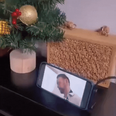 SnapCharge Standlı Hızlı Şarj Kablosu – Telefon Tutucu Özellikli, Pratik & Güçlü